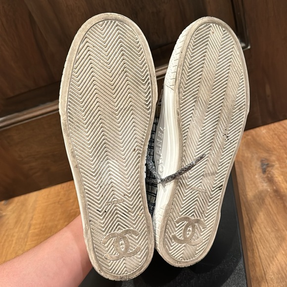 Chanel tweed and fabric high top sneakers - Picture 8 of 13